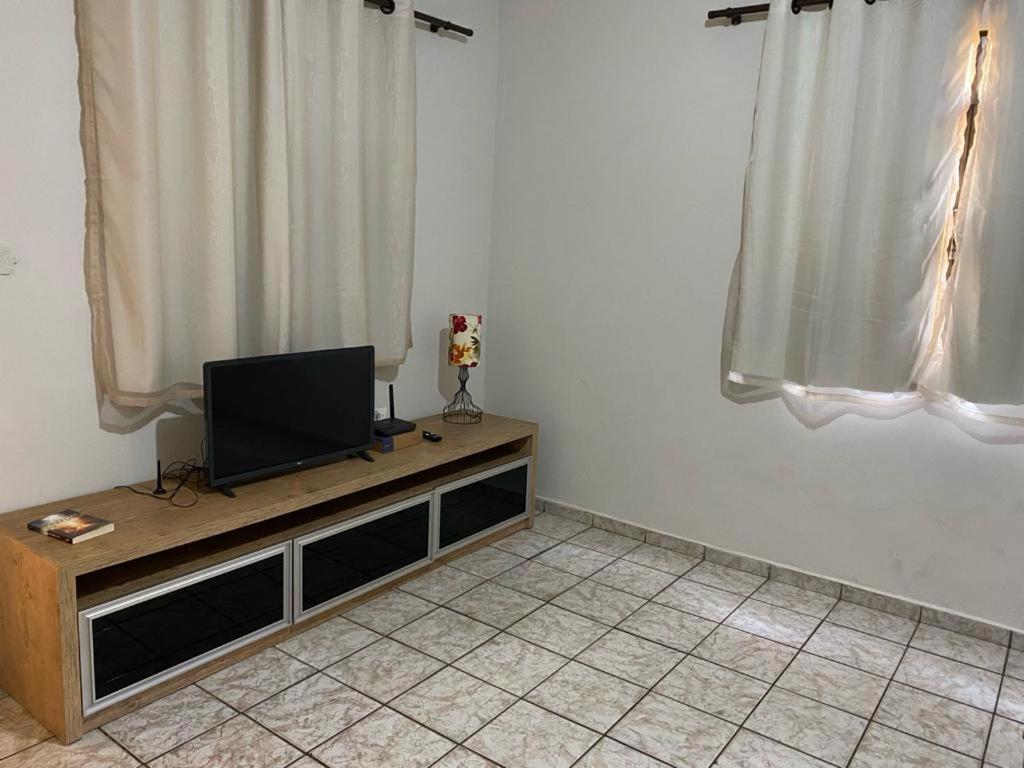 Casa Da Malu Hotel Uberlândia Екстериор снимка